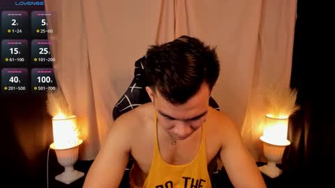 Snapshot of 000batman000 chatting on February 19, 2025, 1:06 pm Bruce online show from February 19, 2025, 1:06 pm