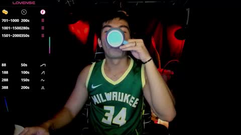 Snapshot of 000batman000 chatting on February 25, 2026, 7:51 am Bruce online show from February 25, 2026, 7:51 am