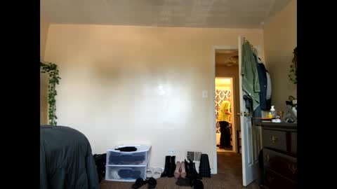 Cloud9 online show from April 10, 2026, 5:06 pm