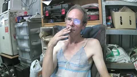 04oldskool online show from January 17, 2025, 10:01 pm