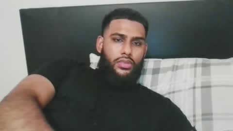 Snapshot of 0beyme chatting on November 3, 2025, 2:46 am 0beyme online show from November 3, 2025, 2:46 am