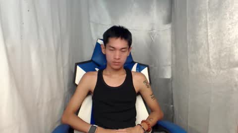 Snapshot of 0cir_asiansatisfy chatting on May 5, 2026, 9:23 pm RICK online show from May 5, 2026, 9:23 pm