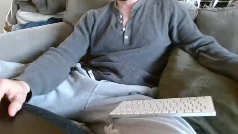 Docxx online show from March 29, 2026, 9:37 pm