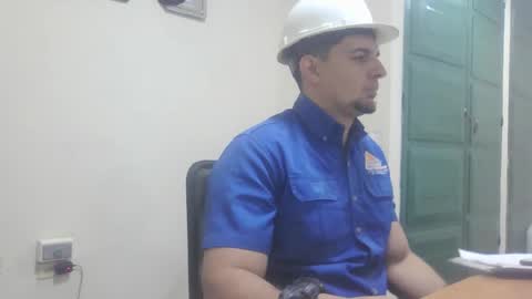 Officeboy online show from March 5, 2026, 11:39 am