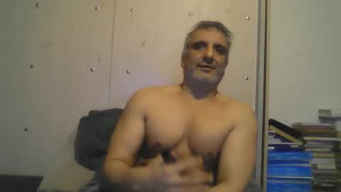 0luvmonkey online show from September 20, 2025, 8:21 pm