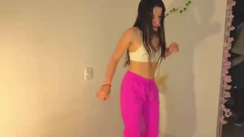 Snapshot of 0ne_of_0ne chatting on November 3, 2025, 2:13 am Steven e online show from November 3, 2025, 2:13 am