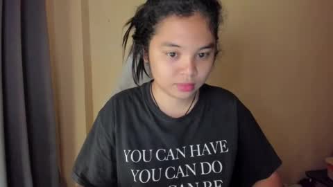 Snapshot of 0wwlo0k chatting on February 3, 2026, 6:00 am 0wwlo0k online show from February 3, 2026, 6:00 am