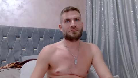 10in_deluxe online show from December 4, 2025, 6:16 pm