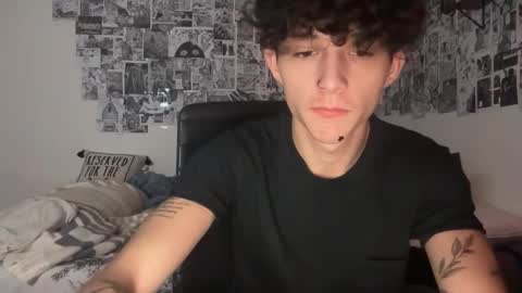 Snapshot of 10incock18 chatting on November 27, 2025, 2:24 am 10incock18 online show from November 27, 2025, 2:24 am