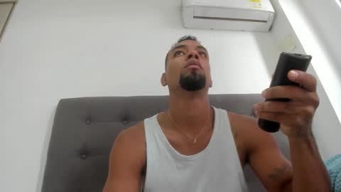 cuteboybiigcock online show from December 4, 2025, 2:59 pm