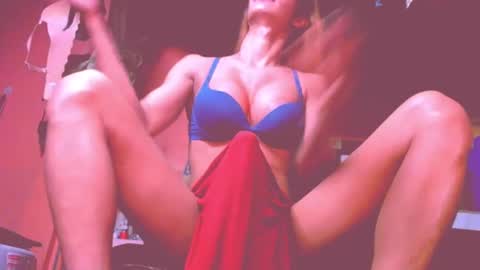 Snapshot of 11inchmistressxxlyka chatting on March 2, 2025, 9:01 pm CALL ME BABY online show from March 2, 2025, 9:01 pm