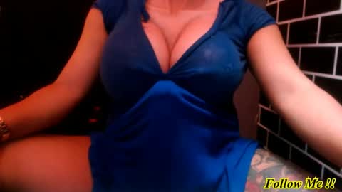 Snapshot of 11inchmonstercock4u chatting on December 30, 2024, 7:37 am i am trixie im Your Selfsucking Mistress online show from December 30, 2024, 7:37 am