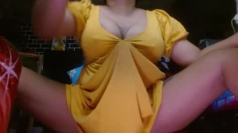  i am trixie im Your Selfsucking Mistress  online show from October 9, 2025, 5:38 am