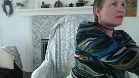 Aurora Willows online show from January 11, 2026, 4:56 pm