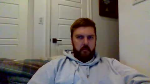 Snapshot of 123holt123 chatting on December 4, 2024, 2:20 am 123holt123 online show from December 4, 2024, 2:20 am