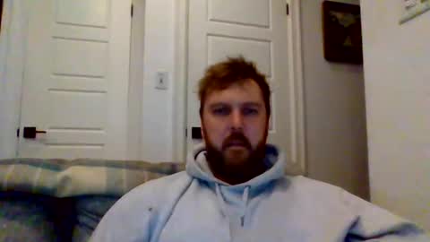 Snapshot of 123holt123 chatting on January 17, 2025, 4:17 am 123holt123 online show from January 17, 2025, 4:17 am