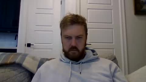 Snapshot of 123holt123 chatting on September 15, 2025, 8:20 pm 123holt123 online show from September 15, 2025, 8:20 pm