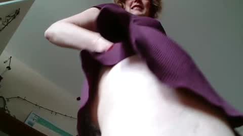 12ennie online show from April 13, 2026, 8:20 am