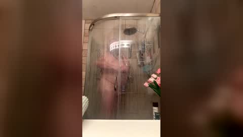 12sil online show from January 8, 2026, 1:57 pm