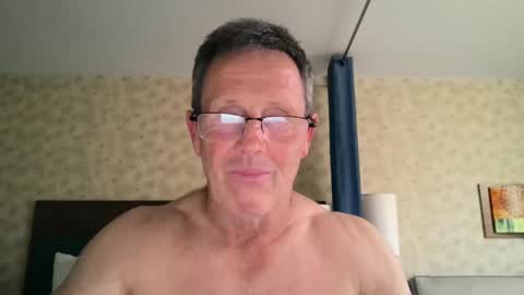 13glanmorfa online show from February 8, 2025, 5:08 am