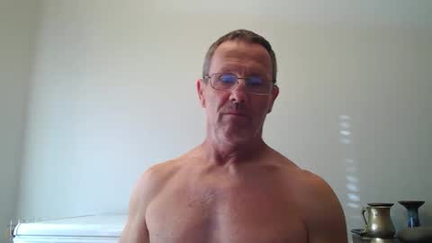 13glanmorfa online show from October 8, 2025, 1:31 pm