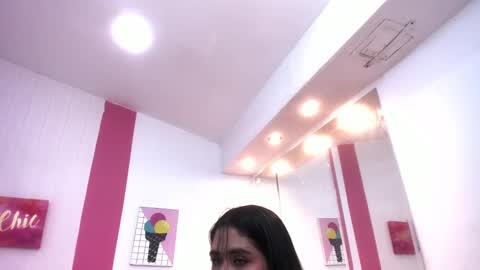 Snapshot of 15_scarlette chatting on January 20, 2025, 8:18 pm Scarlette online show from January 20, 2025, 8:18 pm