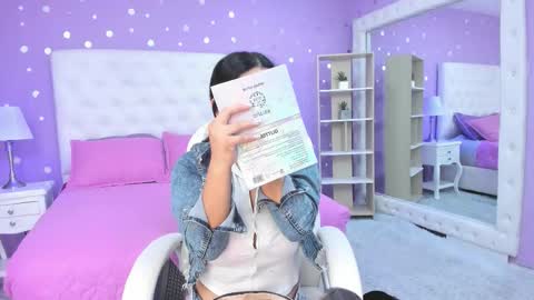 Snapshot of 15_scarlette chatting on October 24, 2025, 3:25 am Scarlette online show from October 24, 2025, 3:25 am