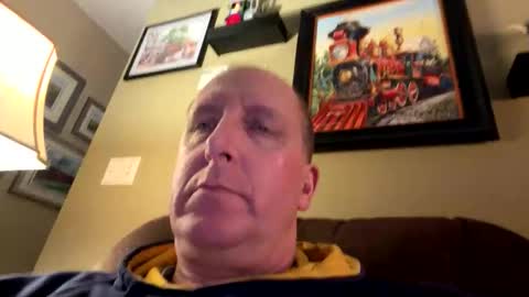 Snapshot of 16510 chatting on December 16, 2025, 12:37 am 16510 online show from December 16, 2025, 12:37 am