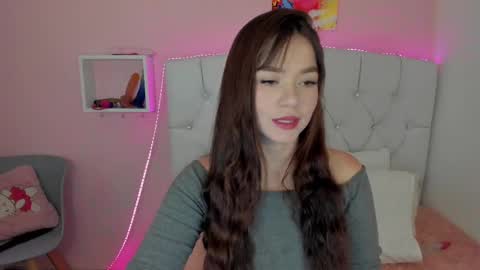 18candy online show from February 25, 2025, 9:57 pm