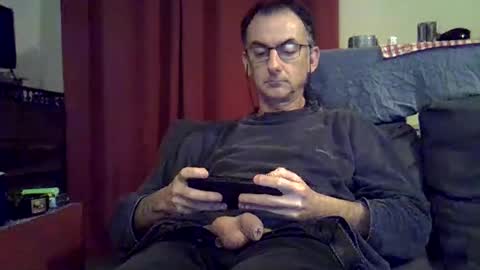 18remy45 online show from December 5, 2024, 6:55 pm