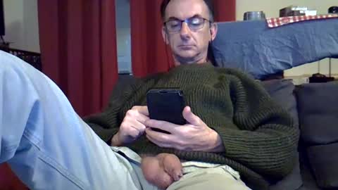 18remy45 online show from December 8, 2024, 12:51 am