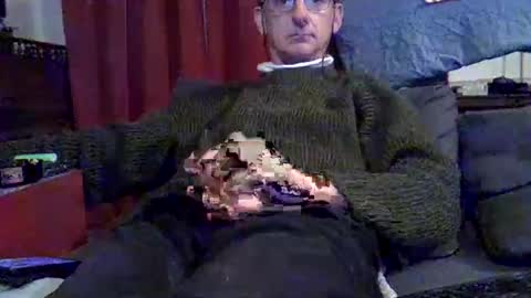 18remy45 online show from December 10, 2024, 7:32 pm