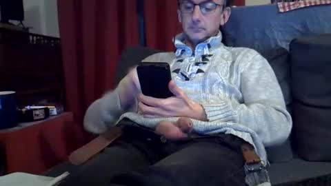 18remy45 online show from January 12, 2025, 2:09 pm