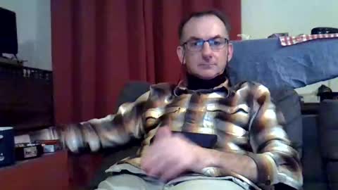 18remy45 online show from February 21, 2025, 9:43 pm