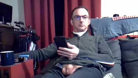 18remy45 online show from April 3, 2026, 8:18 pm