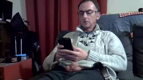 18remy45 online show from April 13, 2026, 4:45 pm