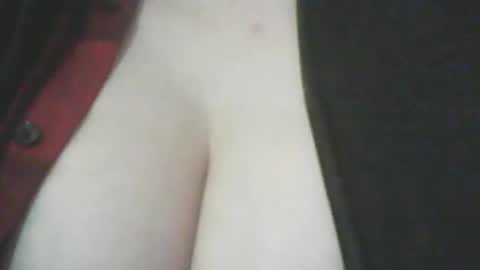 Deluxepussy online show from January 2, 2025, 10:22 pm