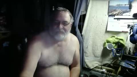 Snapshot of 1dusty60 chatting on February 17, 2025, 6:31 am 1dusty60 online show from February 17, 2025, 6:31 am