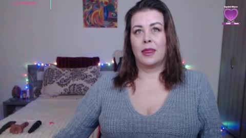 Felicity online show from November 15, 2025, 6:00 am