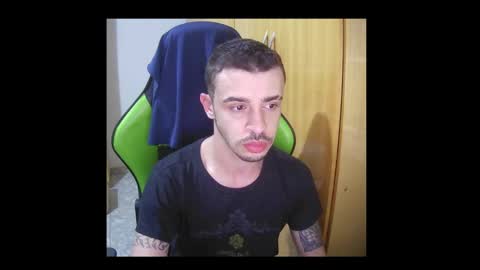 1good_vibes1 online show from February 23, 2025, 8:39 am