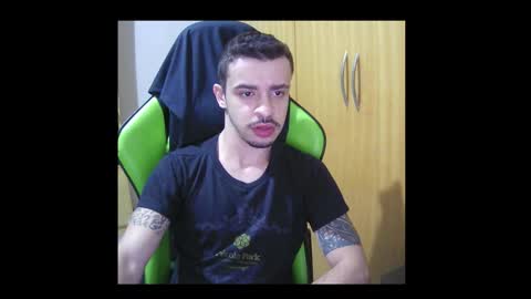 1good_vibes1 online show from November 1, 2025, 3:08 am