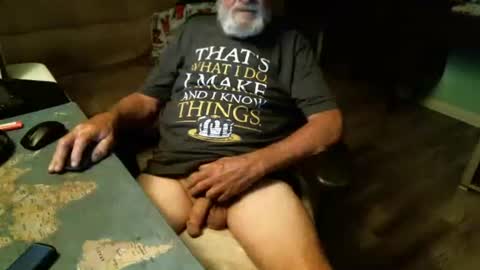 1handyanddee online show from March 15, 2026, 12:49 am