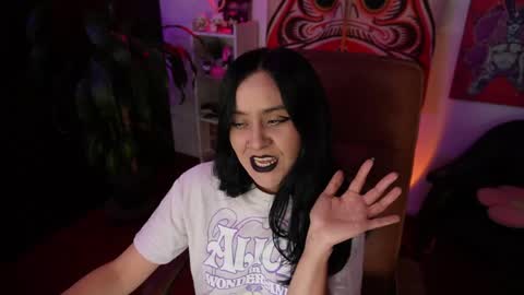1hannamontana online show from May 15, 2026, 10:50 pm