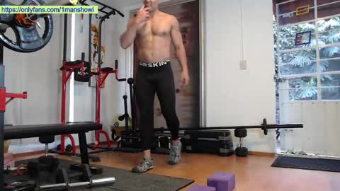 Snapshot of 1manshow11 chatting on February 17, 2026, 11:22 pm 1manshow11 online show from February 17, 2026, 11:22 pm