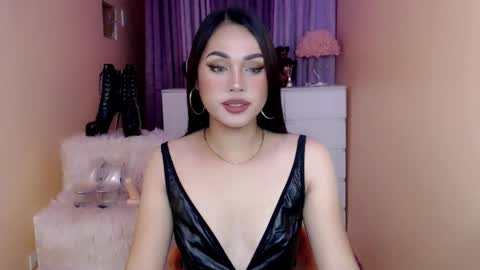 1miracle_tranny online show from November 21, 2025, 2:10 am