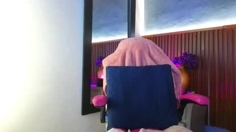 Miss Monserrate online show from February 25, 2026, 1:10 pm