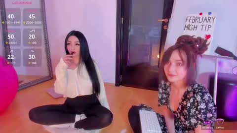 Moona  online show from February 18, 2026, 7:15 am