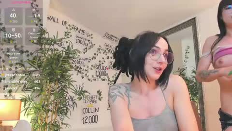 Moona  online show from May 18, 2026, 4:07 am