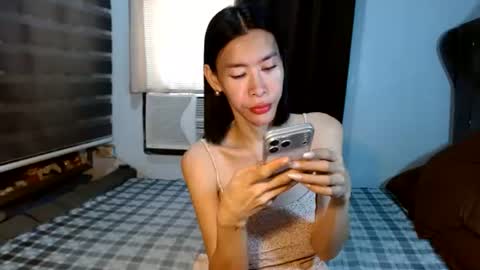 1perfectmodel online show from July 21, 2026, 6:38 am