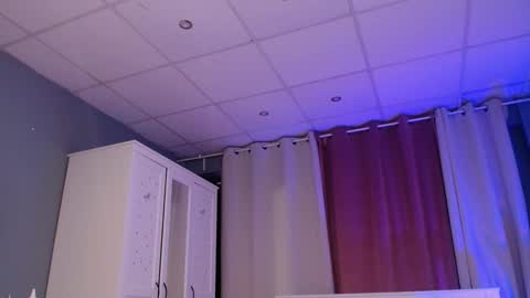 GLORYA online show from March 11, 2026, 8:31 am